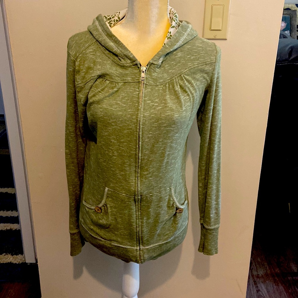 Maurice’s zip up hoodie/jacket L